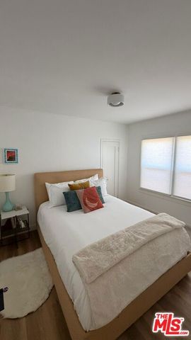 7029 4th Avenue, Los Angeles, CA 90043