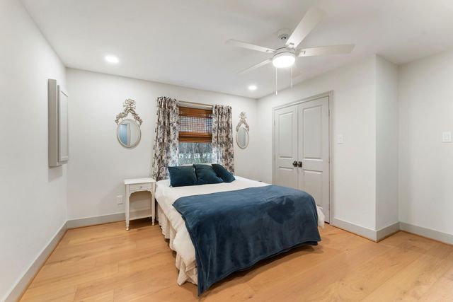 15585 Bedford Lane, Conroe, TX 77384