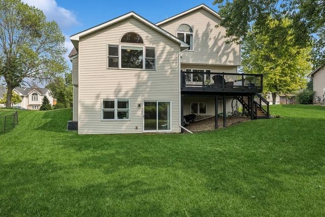 16902 Wilderness Trail SE, Prior Lake, MN 55372