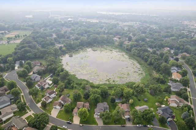 16902 Wilderness Trail SE, Prior Lake, MN 55372