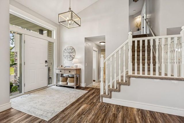 16902 Wilderness Trail SE, Prior Lake, MN 55372