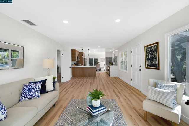 2150 5Th Ave, Concord, CA 94518