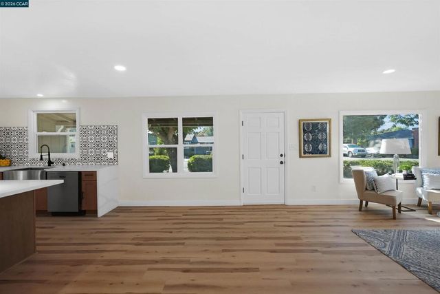 2150 5Th Ave, Concord, CA 94518