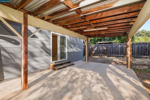2150 5Th Ave, Concord, CA 94518