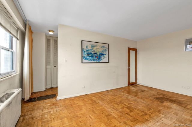 66-36 Yellowstone Boulevard 18H, Forest Hills, NY 11375