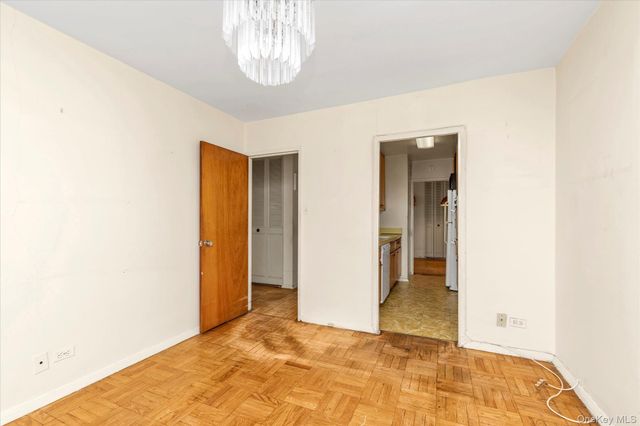 66-36 Yellowstone Boulevard 18H, Forest Hills, NY 11375