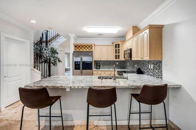 2841 Day Ave 2841, Miami, FL 33133