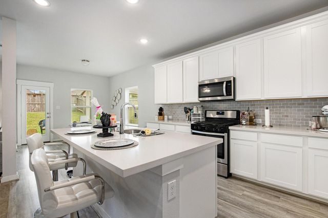 40557 Mostyn Lake Drive, Magnolia, TX 77354