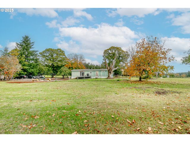 29795 Se GRUBER Rd, Estacada, OR 97023