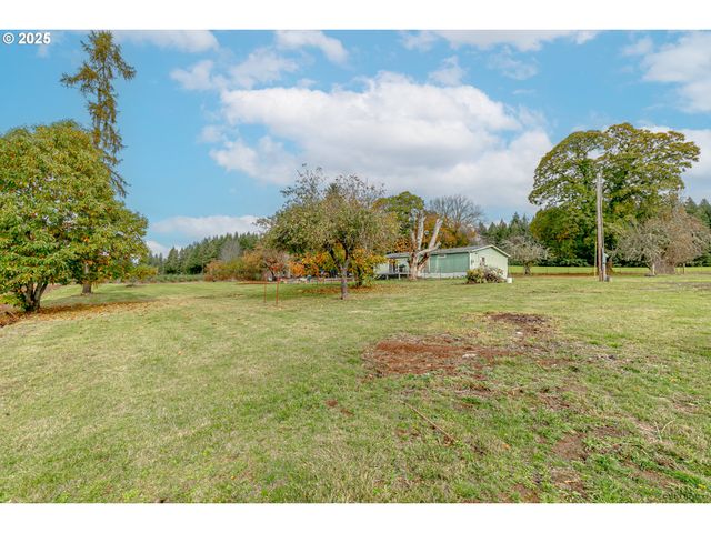 29795 Se GRUBER Rd, Estacada, OR 97023
