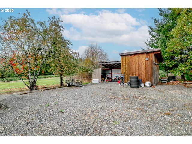 29795 Se GRUBER Rd, Estacada, OR 97023