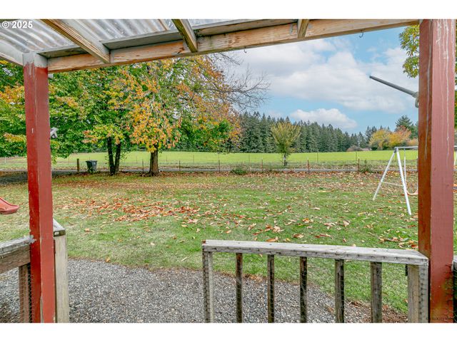 29795 Se GRUBER Rd, Estacada, OR 97023