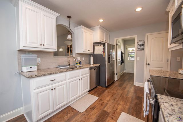 223 N Charity Lane, Warner Robins, GA 31088