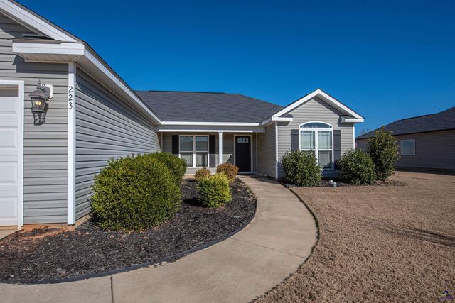 223 N Charity Lane, Warner Robins, GA 31088