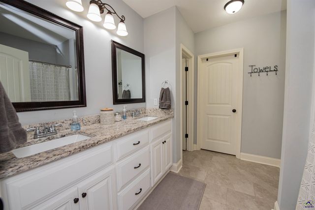 223 N Charity Lane, Warner Robins, GA 31088