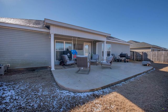 223 N Charity Lane, Warner Robins, GA 31088