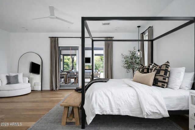 8144 E DEL BARQUERO Drive, Scottsdale, AZ 85258