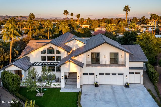 8144 E DEL BARQUERO Drive, Scottsdale, AZ 85258