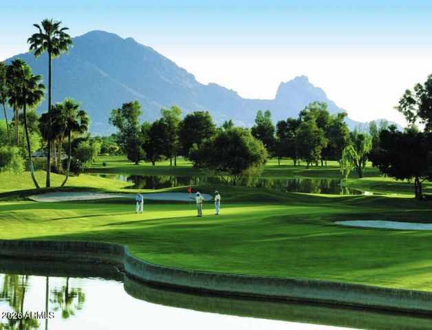 8144 E DEL BARQUERO Drive, Scottsdale, AZ 85258