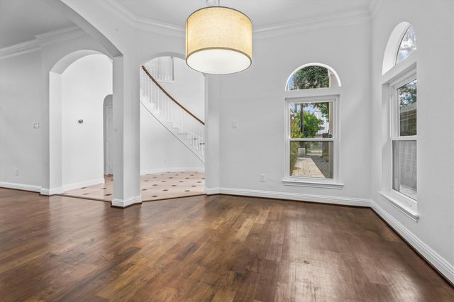 1420 Asbury Street, Houston, TX 77007