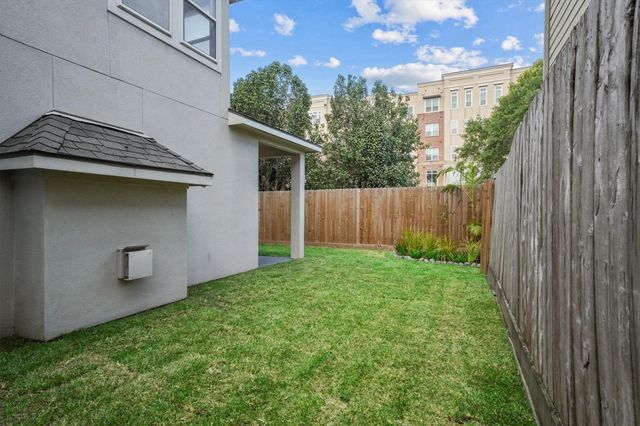 1420 Asbury Street, Houston, TX 77007