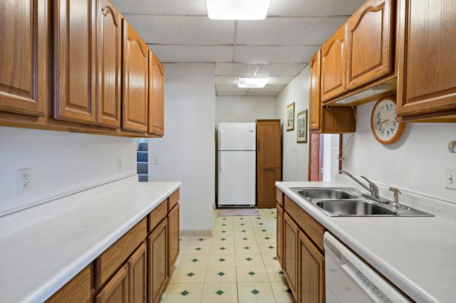 4026 Girard Avenue N, Minneapolis, MN 55412