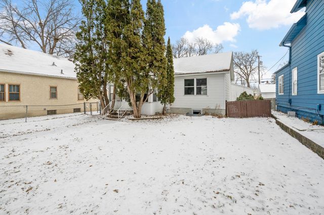 4026 Girard Avenue N, Minneapolis, MN 55412