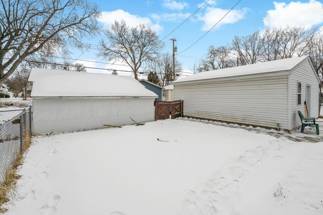 4026 Girard Avenue N, Minneapolis, MN 55412