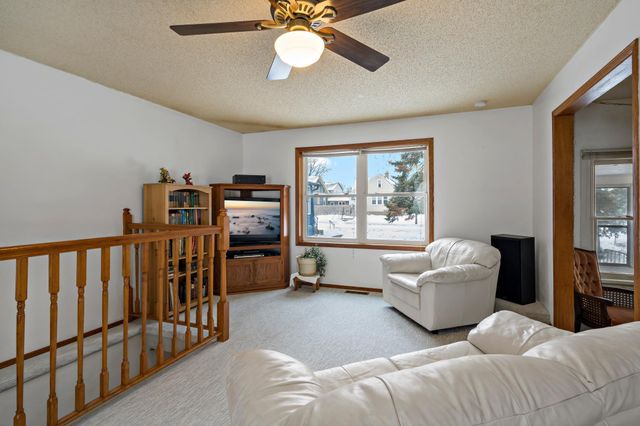 4026 Girard Avenue N, Minneapolis, MN 55412