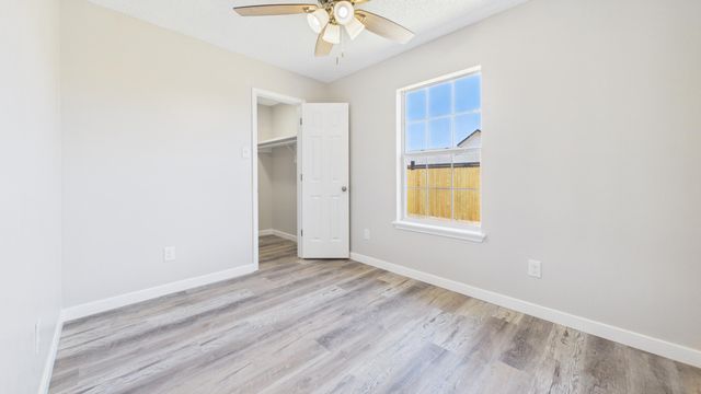 8015 Red Springs Avenue, Lubbock, TX 79423