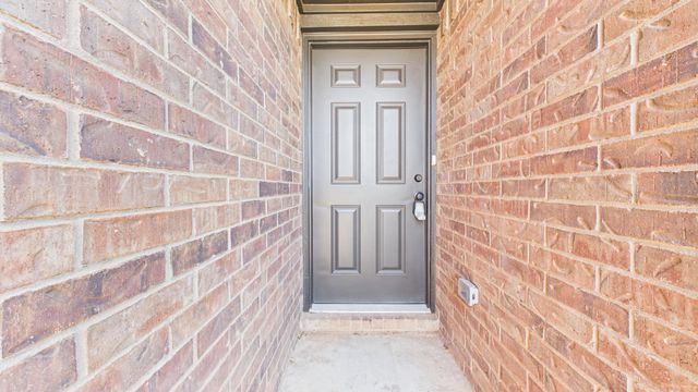 8015 Red Springs Avenue, Lubbock, TX 79423