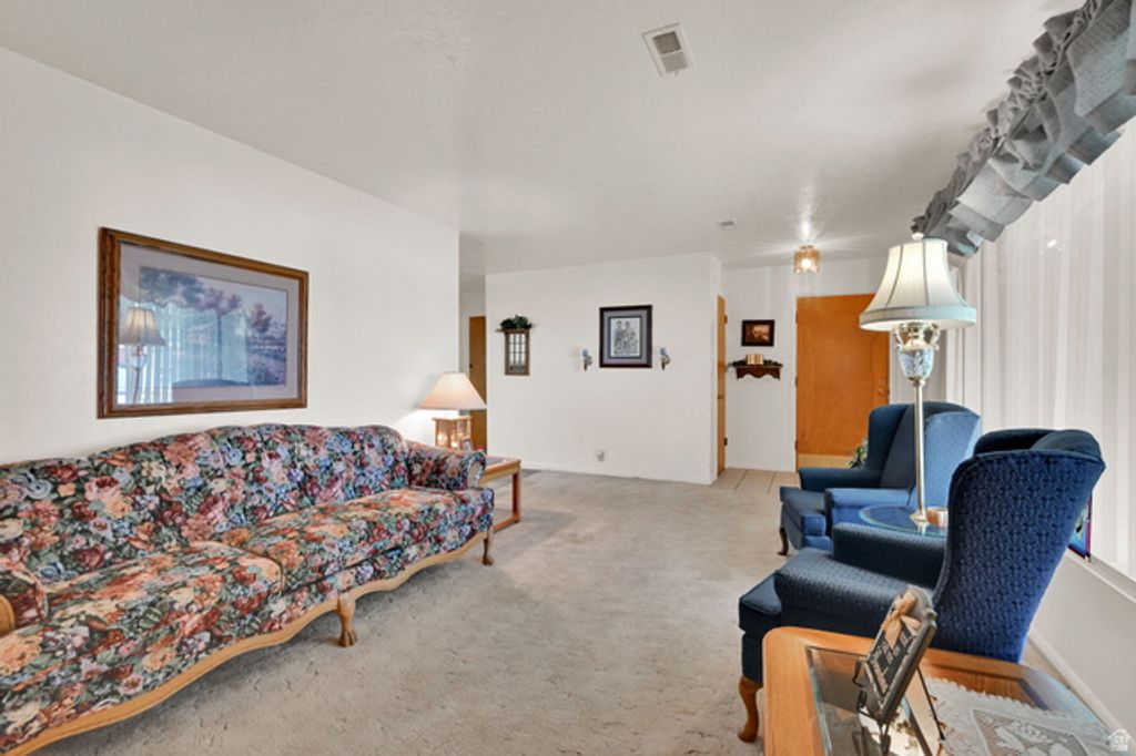 3876 S 2050 W, Roy, UT 84067 — photo 3