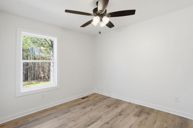 3763 Highway 231, Erin, TN 37061