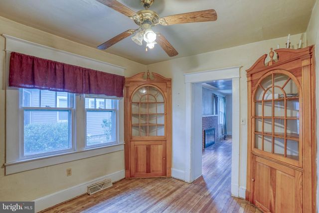 40 PINE ST, Dover, DE 19901