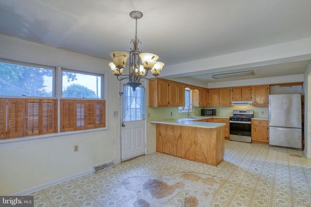 40 PINE ST, Dover, DE 19901