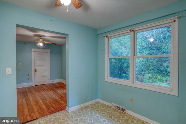40 PINE ST, Dover, DE 19901