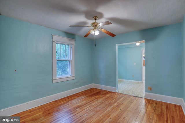 40 PINE ST, Dover, DE 19901