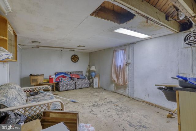 40 PINE ST, Dover, DE 19901