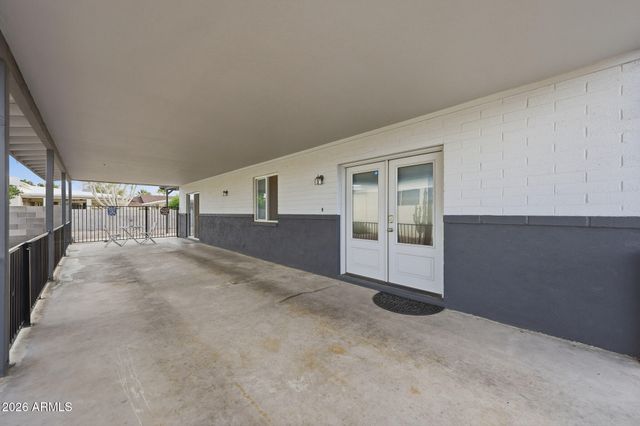 2161 N MIDDLECOFF Drive, Mesa, AZ 85215