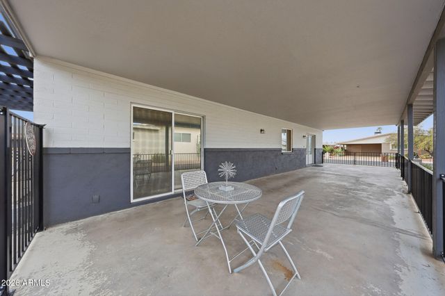 2161 N MIDDLECOFF Drive, Mesa, AZ 85215
