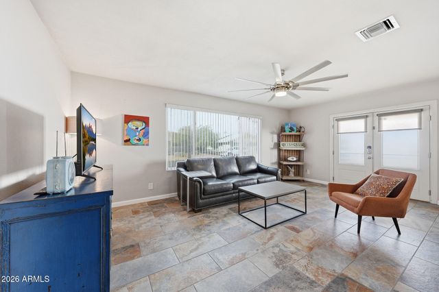 2161 N MIDDLECOFF Drive, Mesa, AZ 85215