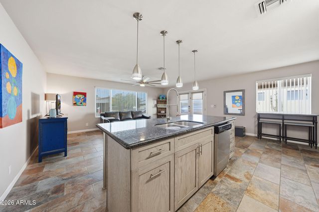 2161 N MIDDLECOFF Drive, Mesa, AZ 85215