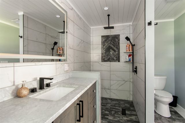 4419 E State Road, Hale, MI 48739