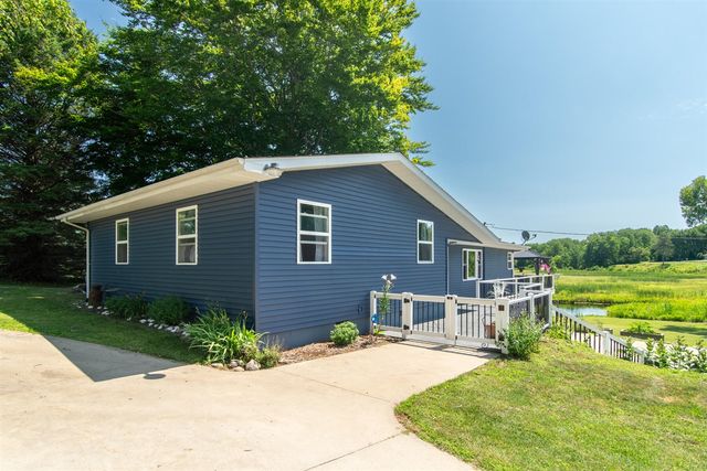 4419 E State Road, Hale, MI 48739