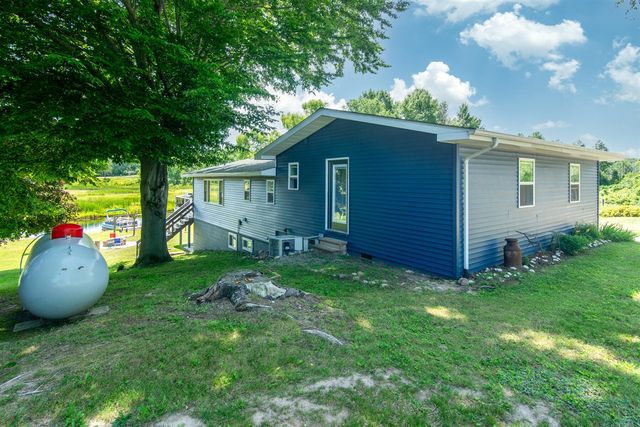 4419 E State Road, Hale, MI 48739