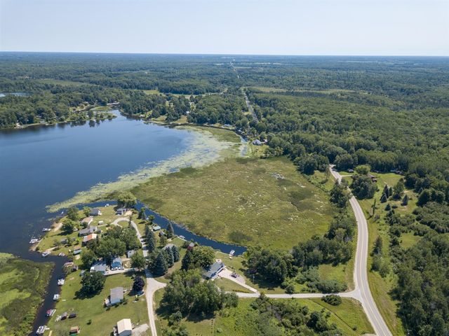 4419 E State Road, Hale, MI 48739