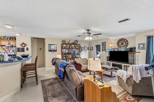 215 Harmons WAY, San Marcos, TX 78666