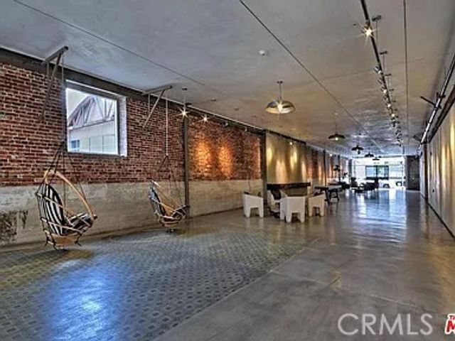 527 Molino 117, Los Angeles, CA 90013