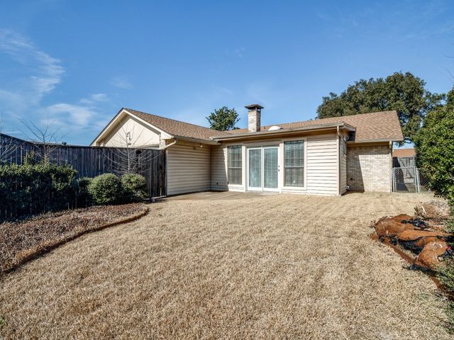 1718 Warwick Street, Garland, TX 75044