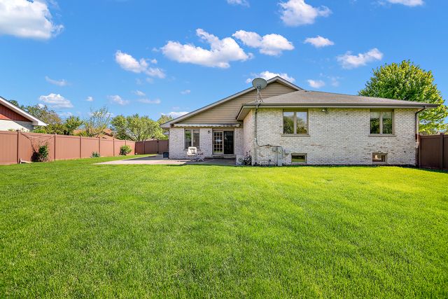 11746 Innishmor Court, Orland Park, IL 60467